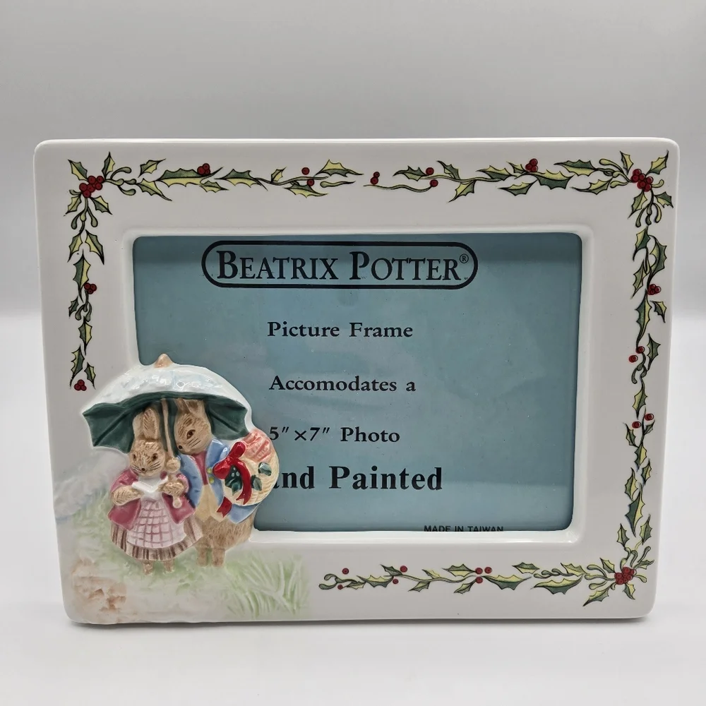 Vintage 1989 Schmid Beatrix Potter Christmas Collection Hand Painted Frame 5"x7" - Picture 2 of 15